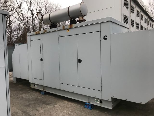 Cummins generator set and enclosure